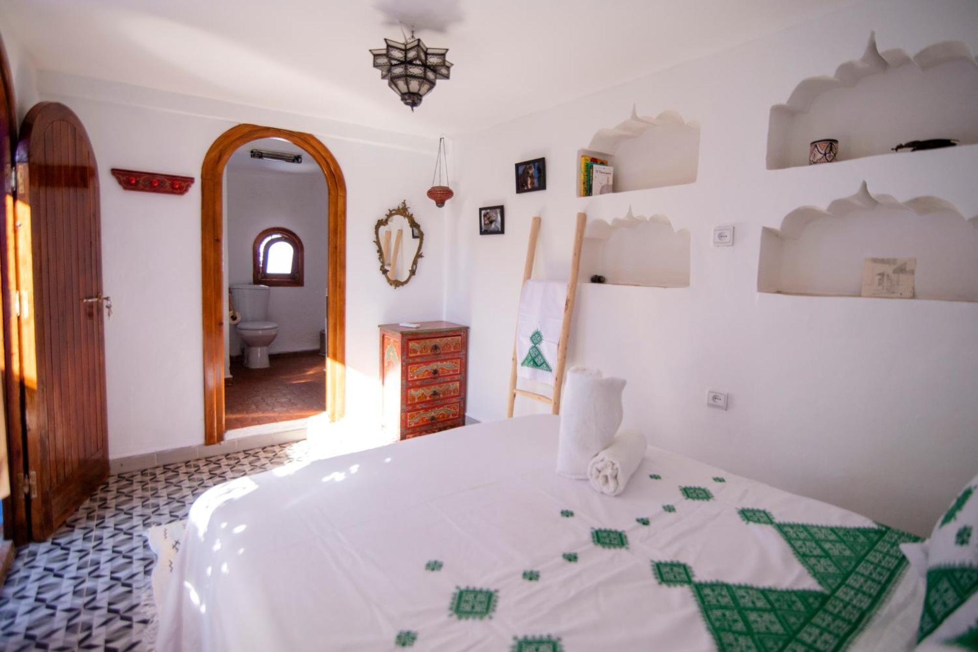 Dar Yamina Andalusi Hotel เชฟชาอูน ภายนอก รูปภาพ