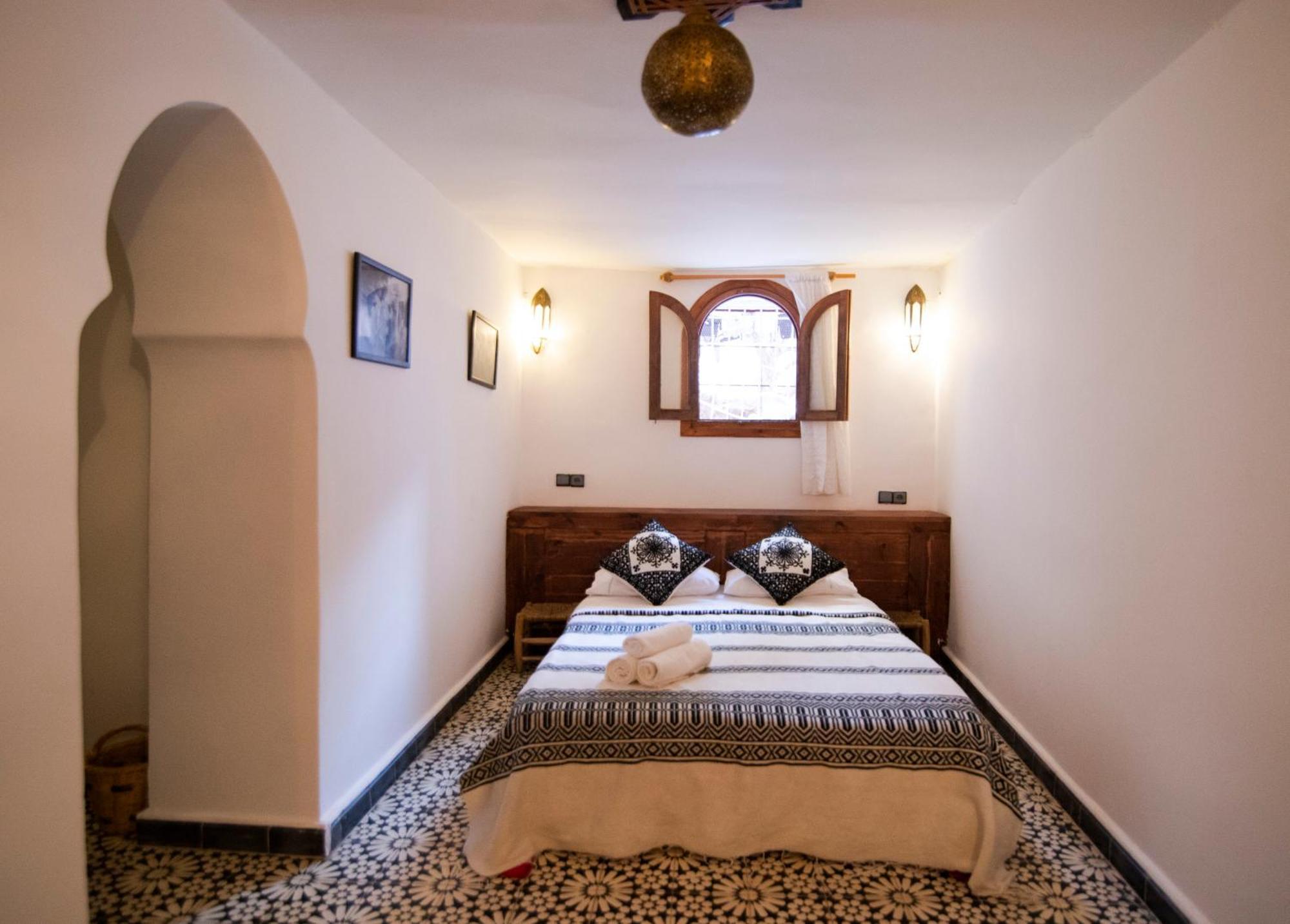 Dar Yamina Andalusi Hotel เชฟชาอูน ภายนอก รูปภาพ