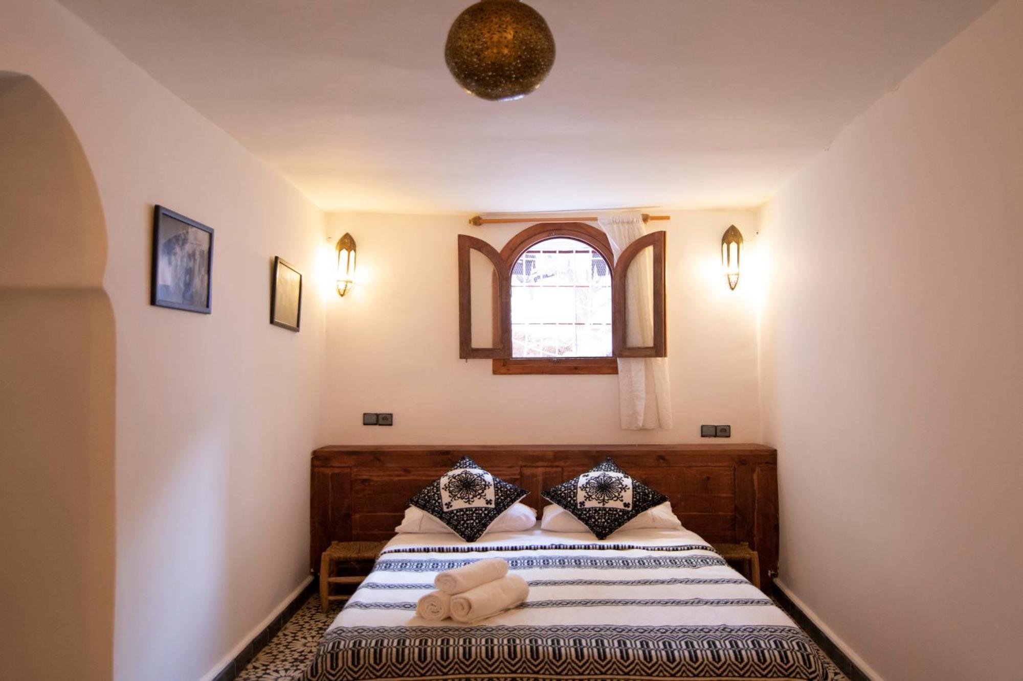 Dar Yamina Andalusi Hotel เชฟชาอูน ภายนอก รูปภาพ