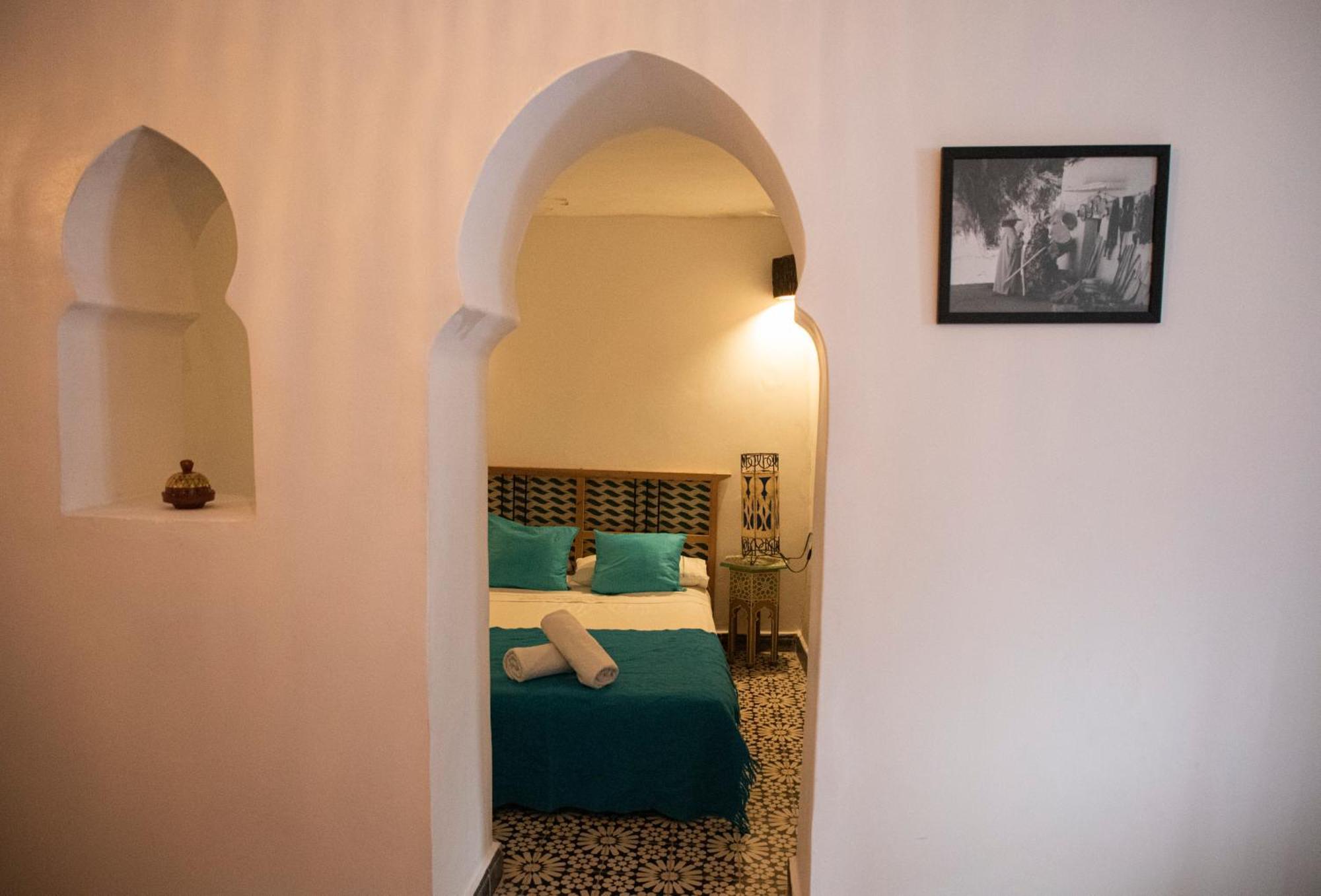 Dar Yamina Andalusi Hotel เชฟชาอูน ภายนอก รูปภาพ