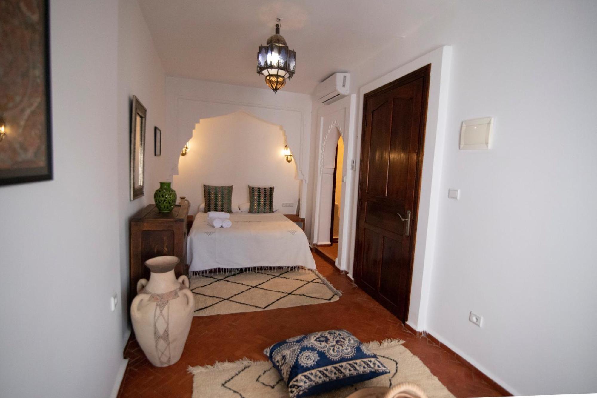 Dar Yamina Andalusi Hotel เชฟชาอูน ภายนอก รูปภาพ