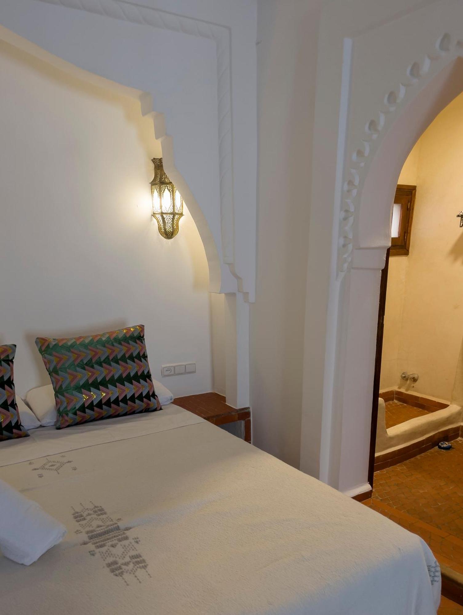 Dar Yamina Andalusi Hotel เชฟชาอูน ภายนอก รูปภาพ
